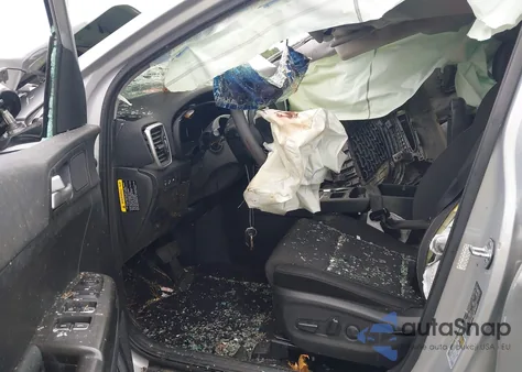 2021 Kia Sportage Lx z USA, uszkodzony, nr VIN KNDPM3AC9M7848629